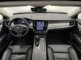 Volvo V90 Cross Country bei Gebrauchtwagen.expert - Abbildung (3 / 10)