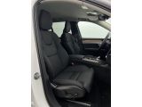 Volvo XC90 bei Gebrauchtwagen.expert - Abbildung (8 / 10) Volvo XC90 bei Gebrauchtwagen.expert - Abbildung (8 / 10)