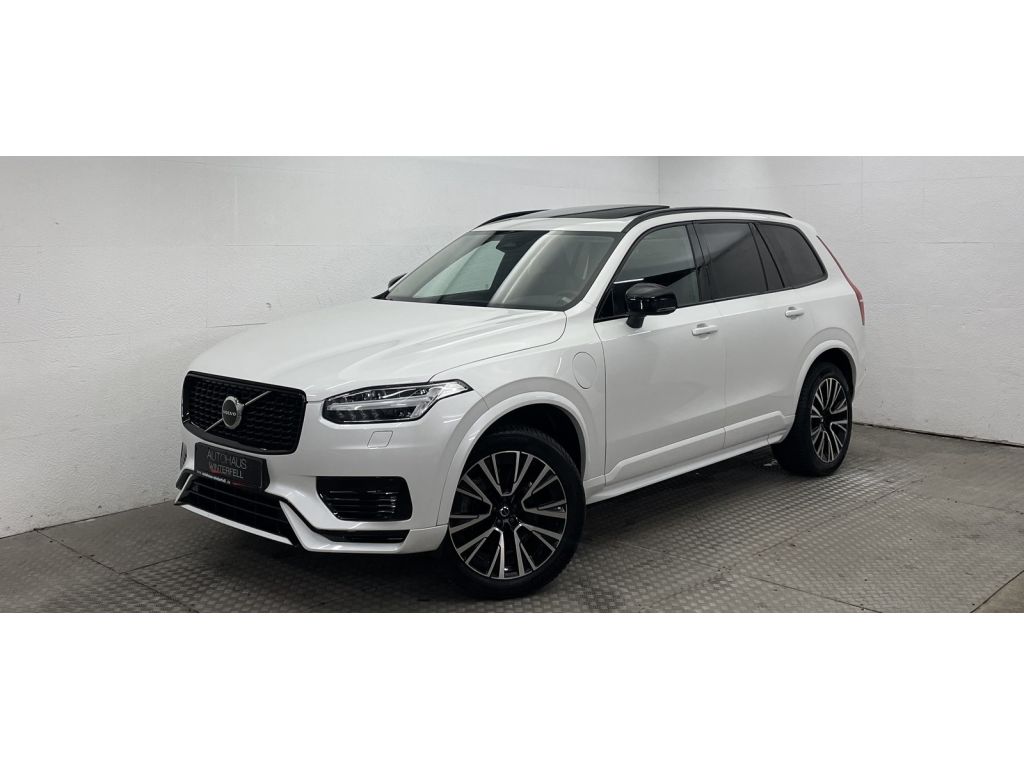 Volvo XC90 bei Gebrauchtwagen.expert - Hauptabbildung Volvo XC90 bei Gebrauchtwagen.expert - Hauptabbildung