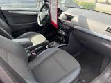 Opel Astra bei Gebrauchtwagen.expert - Abbildung (9 / 12)