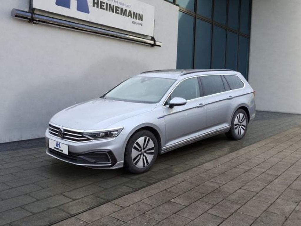 VW Passat bei Gebrauchtwagen.expert - Hauptabbildung VW Passat bei Gebrauchtwagen.expert - Hauptabbildung