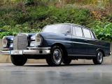 Mercedes-Benz 220 bei Gebrauchtwagen.expert - Abbildung (10 / 15)