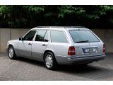 Mercedes-Benz E-Klasse bei Gebrauchtwagen.expert - Abbildung (11 / 15)