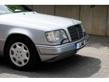 Mercedes-Benz E-Klasse bei Gebrauchtwagen.expert - Abbildung (11 / 15)
