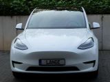 Tesla Model Y bei Gebrauchtwagen.expert - Abbildung (4 / 15) Tesla Model Y bei Gebrauchtwagen.expert - Abbildung (4 / 15)
