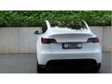 Tesla Model Y bei Gebrauchtwagen.expert - Abbildung (9 / 15) Tesla Model Y bei Gebrauchtwagen.expert - Abbildung (9 / 15)