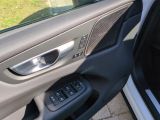 Volvo XC60 bei Gebrauchtwagen.expert - Abbildung (8 / 15)