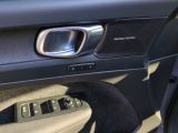 Volvo XC 40 Recharge bei Gebrauchtwagen.expert - Abbildung (9 / 15)