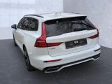 Volvo V60 bei Gebrauchtwagen.expert - Abbildung (3 / 15)