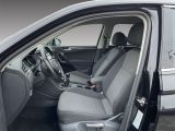 VW Tiguan Allspace bei Gebrauchtwagen.expert - Abbildung (9 / 15)