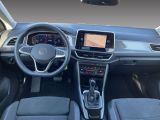 VW T-Roc bei Gebrauchtwagen.expert - Abbildung (10 / 15)