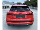 Audi e-tron bei Gebrauchtwagen.expert - Abbildung (8 / 10) Audi e-tron bei Gebrauchtwagen.expert - Abbildung (8 / 10)
