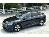 Audi Q8 bei Gebrauchtwagen.expert - Abbildung (9 / 10) Audi Q8 bei Gebrauchtwagen.expert - Abbildung (9 / 10)