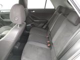 VW T-Roc bei Gebrauchtwagen.expert - Abbildung (5 / 15) VW T-Roc bei Gebrauchtwagen.expert - Abbildung (5 / 15)