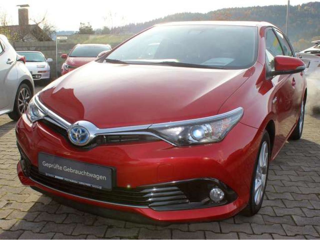 Toyota Auris bei Gebrauchtwagen.expert - Hauptabbildung Toyota Auris bei Gebrauchtwagen.expert - Hauptabbildung