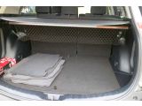 Toyota RAV 4 bei Gebrauchtwagen.expert - Abbildung (13 / 15) Toyota RAV 4 bei Gebrauchtwagen.expert - Abbildung (13 / 15)