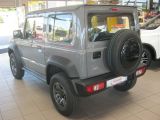 Suzuki Jimny bei Gebrauchtwagen.expert - Abbildung (5 / 13)