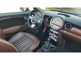 Mini Cooper S bei Gebrauchtwagen.expert - Abbildung (13 / 15)