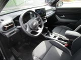 Dacia Duster bei Gebrauchtwagen.expert - Abbildung (3 / 14)