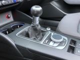 Audi A3 Cabriolet bei Gebrauchtwagen.expert - Abbildung (14 / 15)
