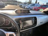 VW Beetle bei Gebrauchtwagen.expert - Abbildung (8 / 15) VW Beetle bei Gebrauchtwagen.expert - Abbildung (8 / 15)