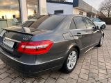 Mercedes-Benz E 250E CGI BlueEfficiency bei Gebrauchtwagen.expert - Abbildung (4 / 15)