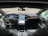 Tesla Model S bei Gebrauchtwagen.expert - Abbildung (4 / 15)