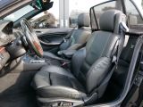 BMW Cabrio 330 Ci SMG II bei Gebrauchtwagen.expert - Abbildung (11 / 15)