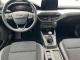 Ford Focus bei Gebrauchtwagen.expert - Abbildung (11 / 15)