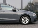 VW Golf VIII bei Gebrauchtwagen.expert - Abbildung (10 / 15)
