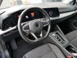 VW Golf VIII bei Gebrauchtwagen.expert - Abbildung (11 / 15)