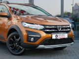 Dacia Sandero bei Gebrauchtwagen.expert - Abbildung (6 / 15)