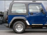 Jeep Wrangler bei Gebrauchtwagen.expert - Abbildung (9 / 15) Jeep Wrangler bei Gebrauchtwagen.expert - Abbildung (9 / 15)