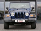 Jeep Wrangler bei Gebrauchtwagen.expert - Abbildung (4 / 15) Jeep Wrangler bei Gebrauchtwagen.expert - Abbildung (4 / 15)