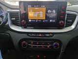 Kia Ceed bei Gebrauchtwagen.expert - Abbildung (14 / 15) Kia Ceed bei Gebrauchtwagen.expert - Abbildung (14 / 15)