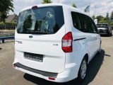 Ford Tourneo bei Gebrauchtwagen.expert - Abbildung (8 / 15)