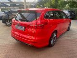 Ford Focus Turnier bei Gebrauchtwagen.expert - Abbildung (4 / 15)