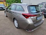 Toyota Auris Touring Sports bei Gebrauchtwagen.expert - Abbildung (3 / 13)
