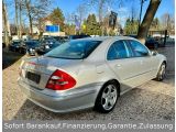 Mercedes-Benz E-Klasse bei Gebrauchtwagen.expert - Abbildung (6 / 12)