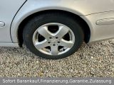 Mercedes-Benz E-Klasse bei Gebrauchtwagen.expert - Abbildung (4 / 13)