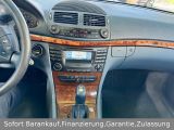 Mercedes-Benz E-Klasse bei Gebrauchtwagen.expert - Abbildung (12 / 13)