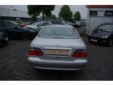 Mercedes-Benz CLK-Klasse bei Gebrauchtwagen.expert - Abbildung (5 / 13)