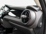 Mini Cooper S bei Gebrauchtwagen.expert - Abbildung (12 / 15)