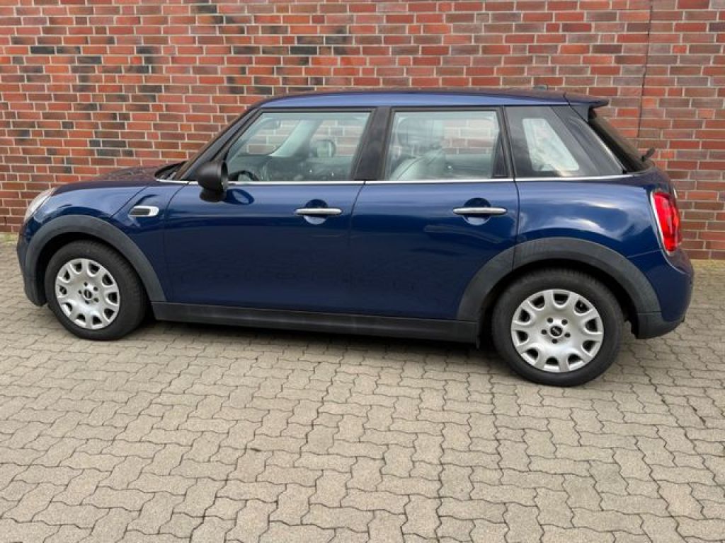 Mini One bei Gebrauchtwagen.expert - Hauptabbildung Mini One bei Gebrauchtwagen.expert - Hauptabbildung