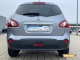 Nissan Qashqai+2 bei Gebrauchtwagen.expert - Abbildung (14 / 15)