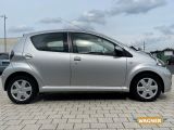 Toyota Aygo bei Gebrauchtwagen.expert - Abbildung (13 / 15) Toyota Aygo bei Gebrauchtwagen.expert - Abbildung (13 / 15)