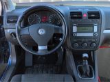 VW Golf V bei Gebrauchtwagen.expert - Abbildung (5 / 15) VW Golf V bei Gebrauchtwagen.expert - Abbildung (5 / 15)