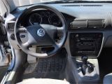 VW Passat bei Gebrauchtwagen.expert - Abbildung (5 / 15)