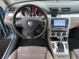 VW Passat bei Gebrauchtwagen.expert - Abbildung (6 / 15)