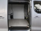 Opel Vivaro bei Gebrauchtwagen.expert - Abbildung (9 / 15)